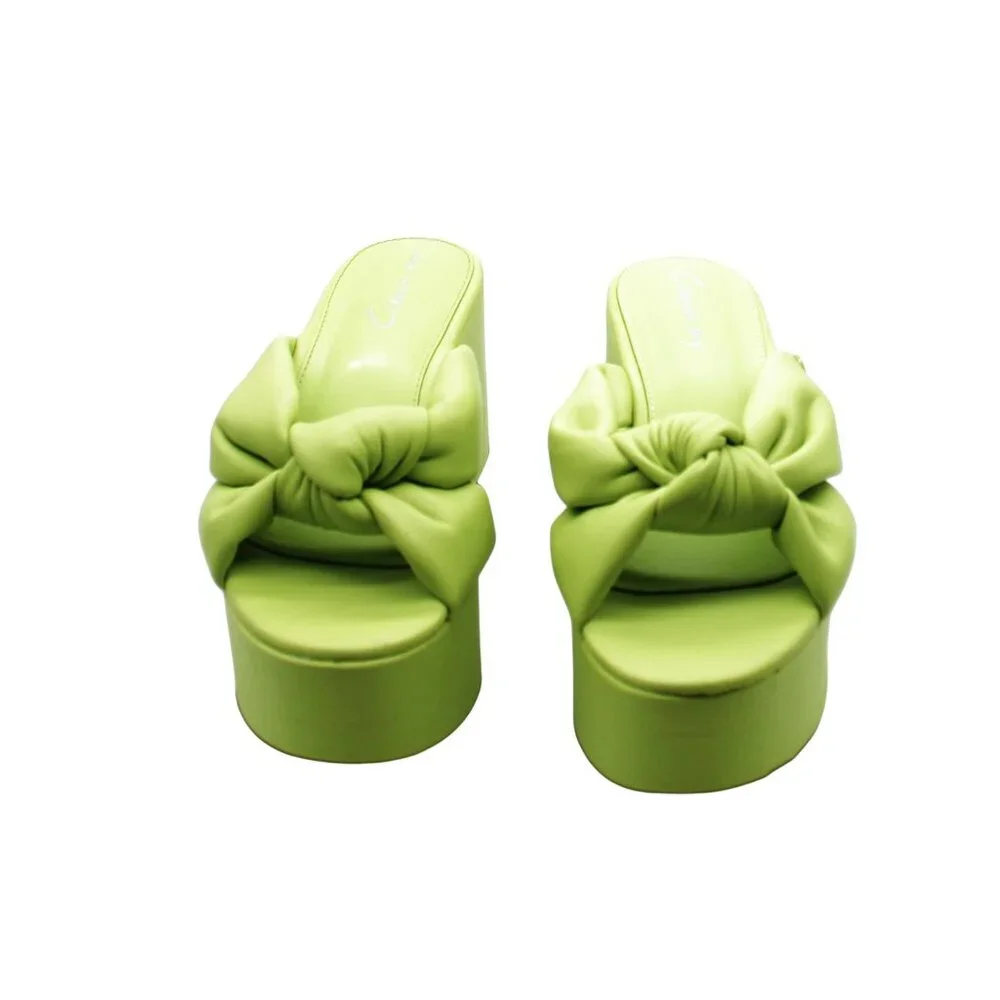 Circus by Sam Edelman Green Wedge Sandals - Picture 2 of 8